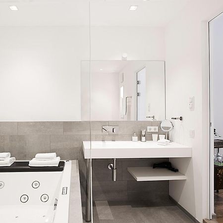 1St Floor Koeln 2 Hotel Стая снимка