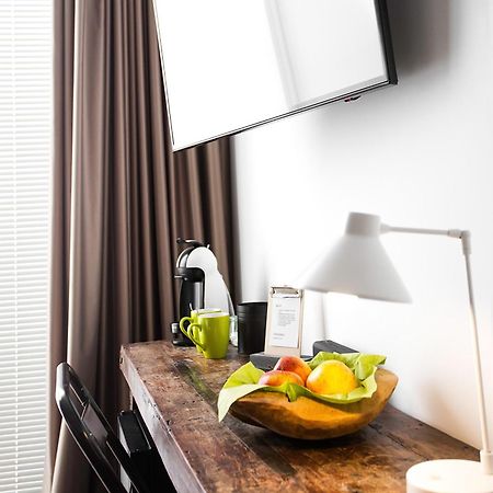 1St Floor Koeln 2 Hotel Стая снимка