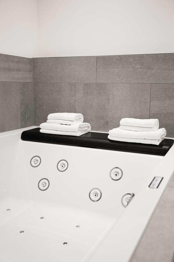 1St Floor Koeln 2 Hotel Екстериор снимка